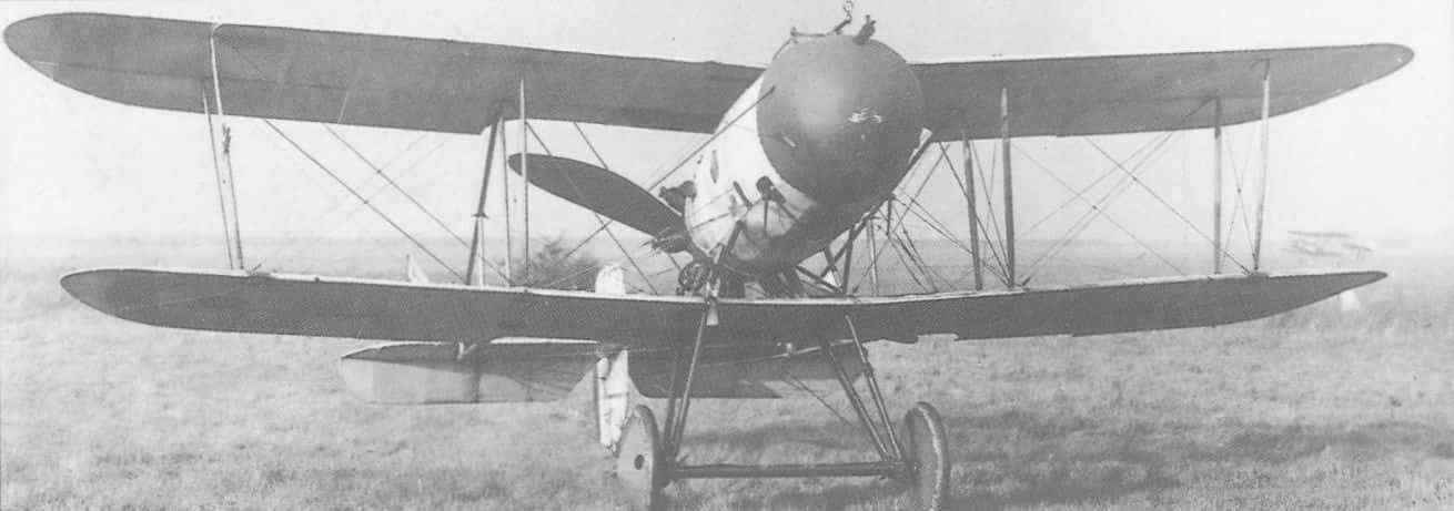 Головной серийный одноместный истребитель F.B.12C, построенный фирмой Wells Aviation Co (г. Челси) по лицензии концерна «Виккерс»